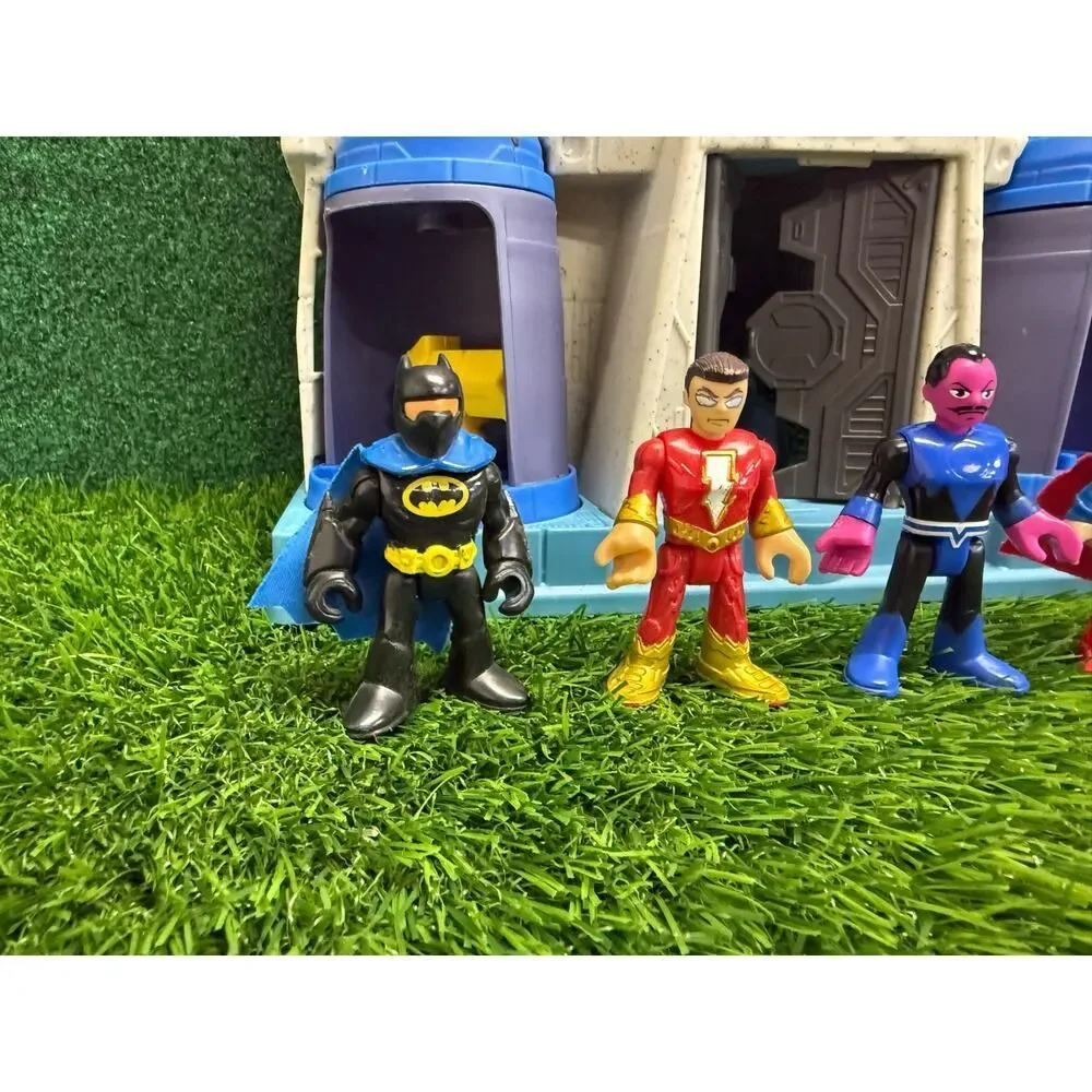 Imaginext Justice League Hall of Justice Playset & Figures Batman Superman Heros